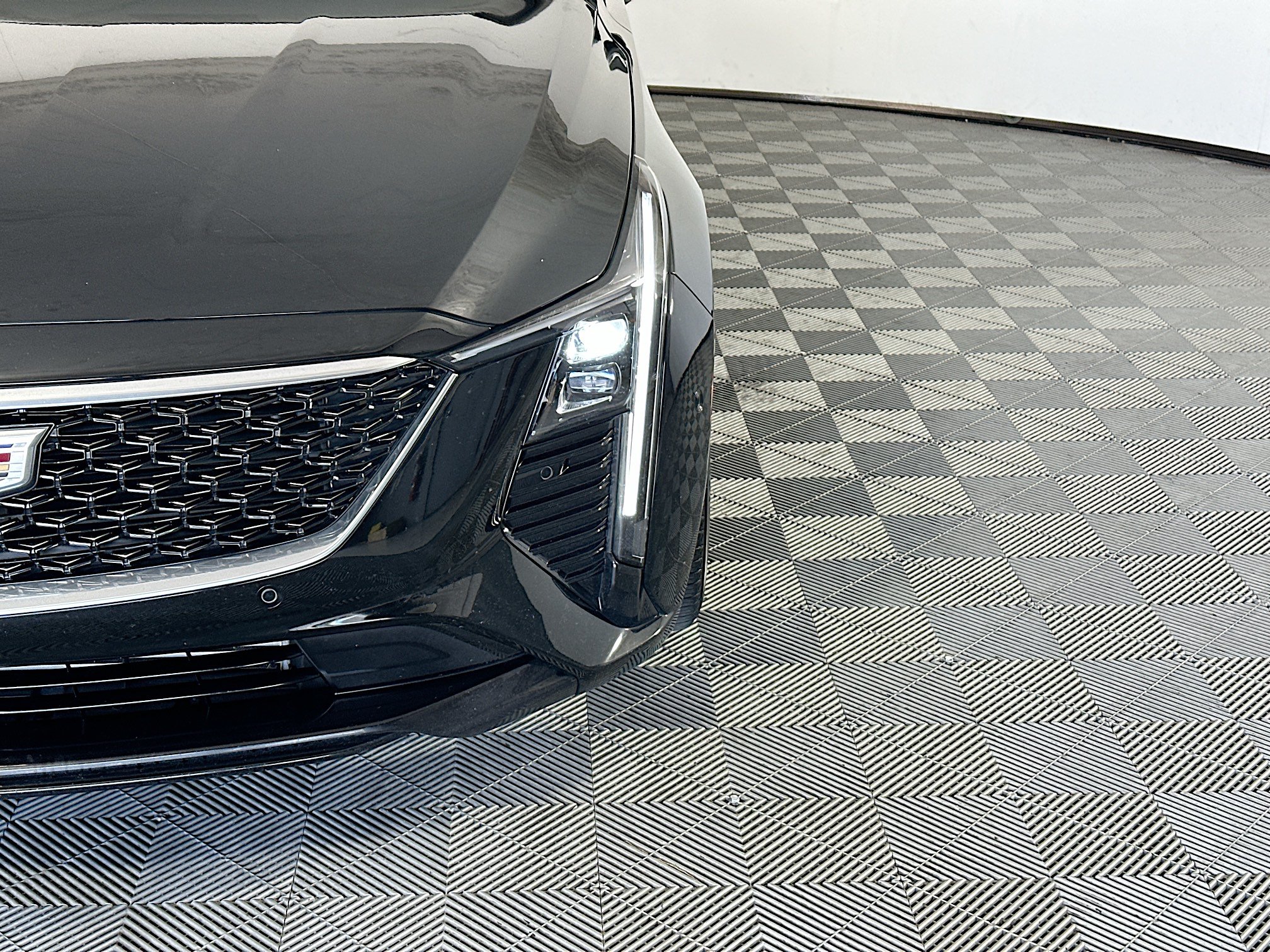 Used 2025 Cadillac CT5 Premium Luxury w/ Sun And Sound Package RWD image 9