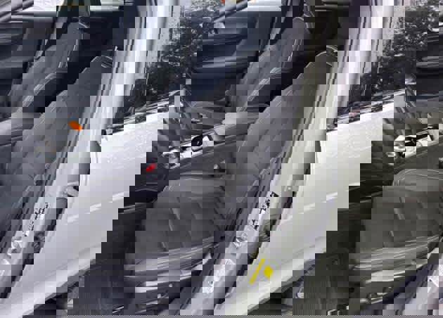 Used 2023 Volvo C40 P8 Recharge Ultimate image 2