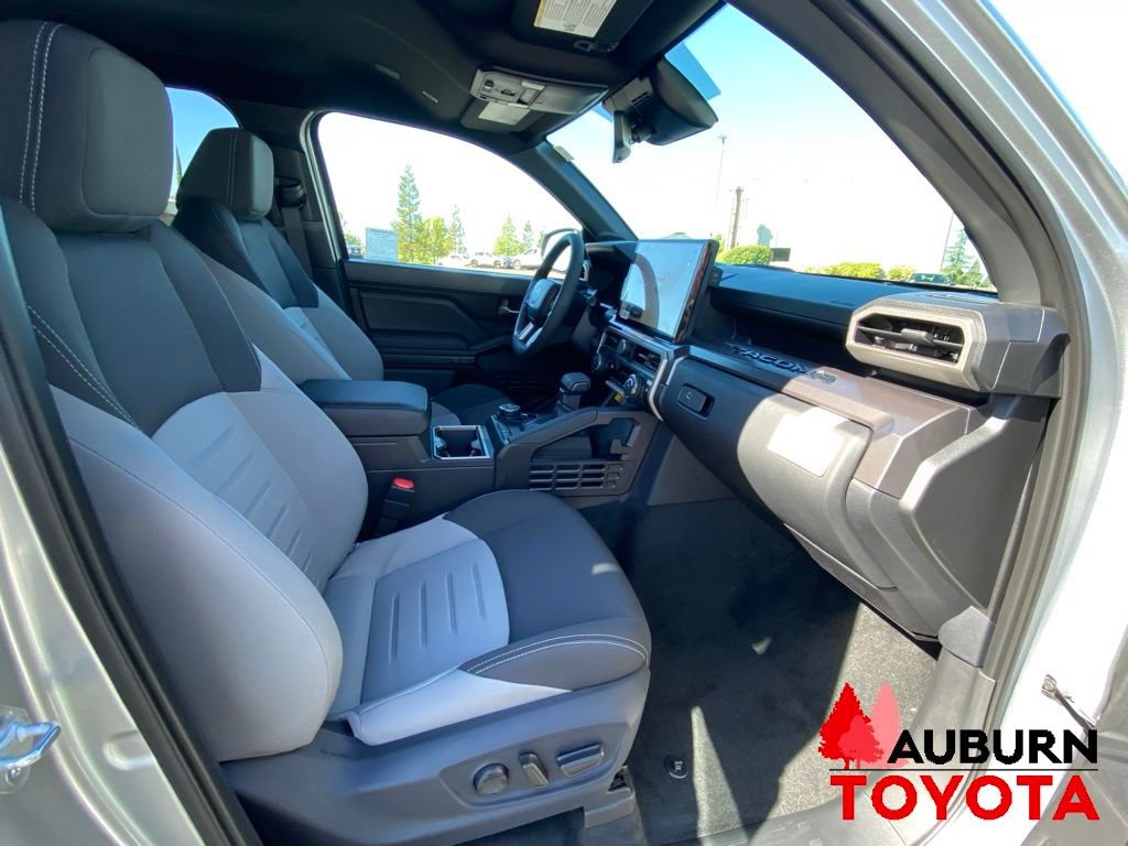 New 2026 Toyota Tacoma TRD Off-Road w/ TRD Off Road Upgrade Package AWD/4WD image 14