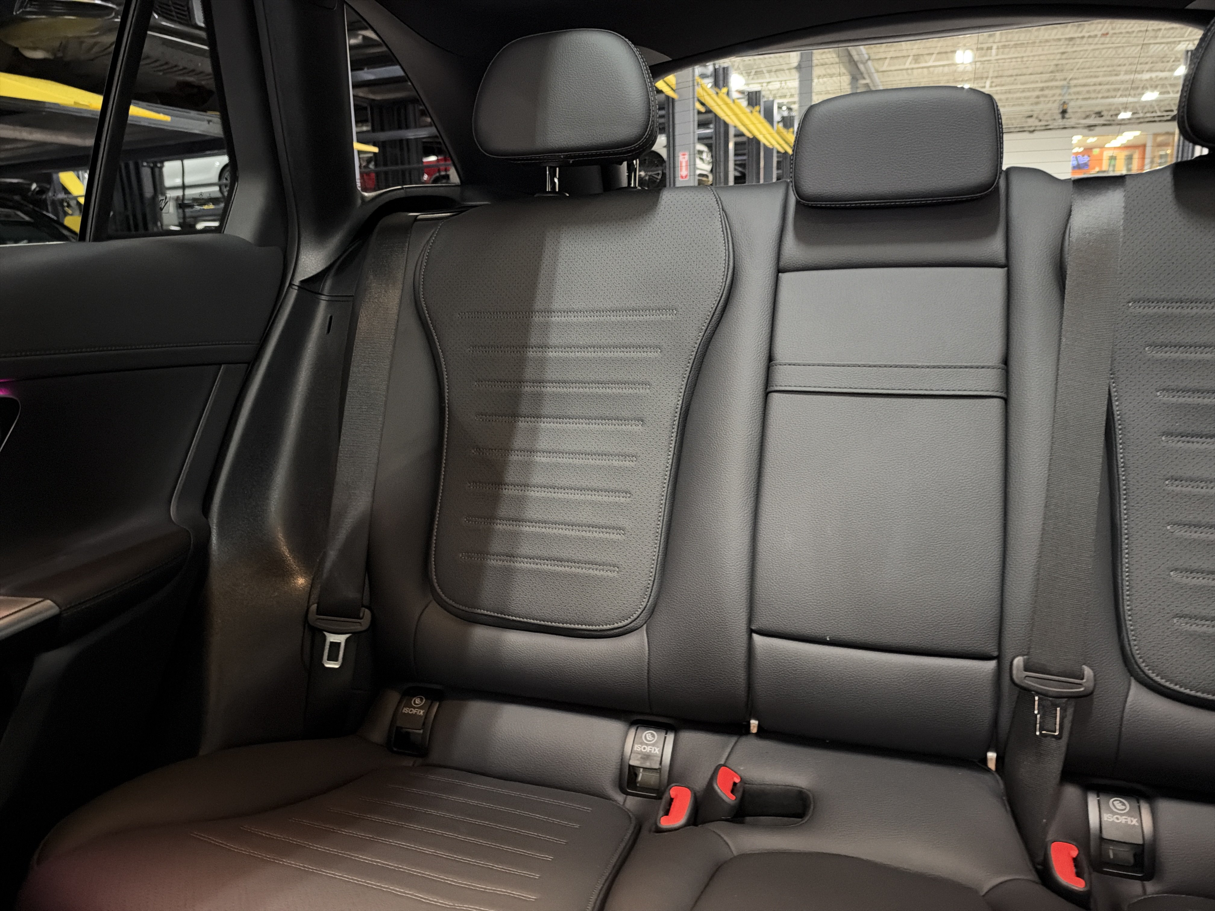 Certified 2025 Mercedes-Benz GLC 350e 4MATIC image 27