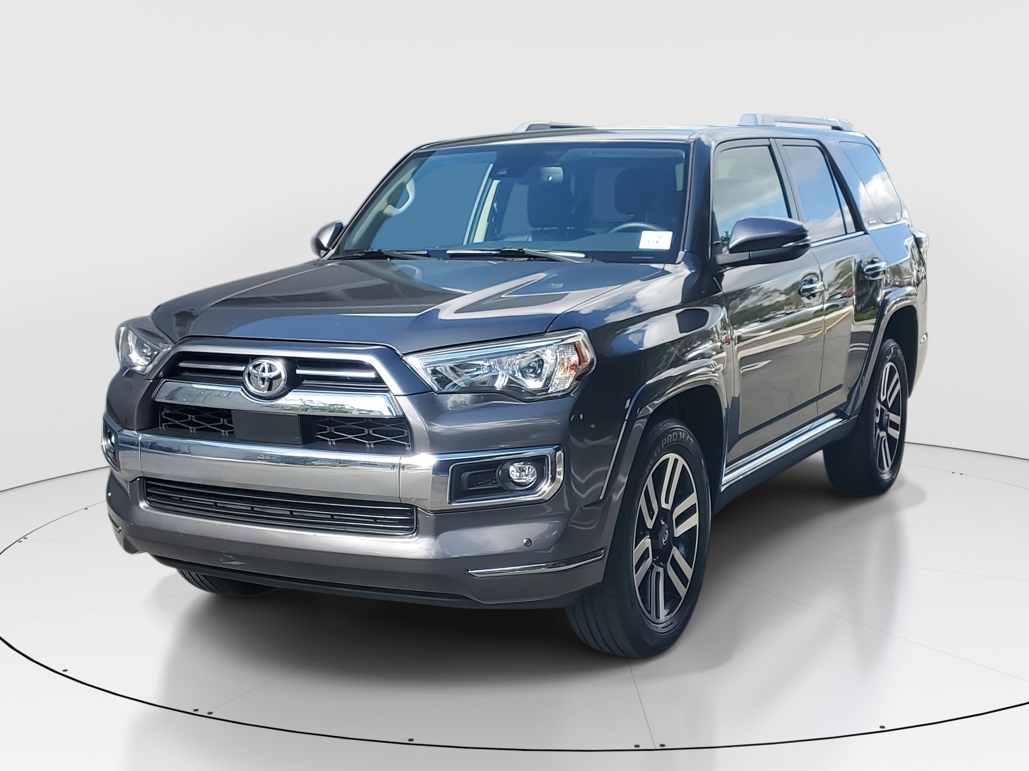 Used 2021 Toyota 4Runner Limited image 3