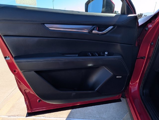 Used 2025 MAZDA CX-5 AWD 2.5 S w/ Premium Plus Pkg image 17