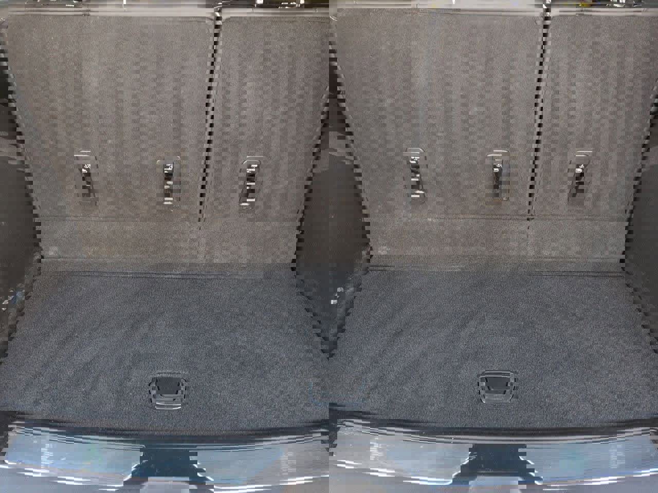 Used 2021 Cadillac Escalade Sport w/ Driver Assist Tech Package image 37