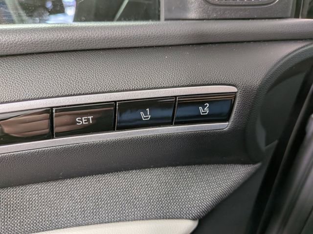 Used 2024 Hyundai Tucson Limited image 12