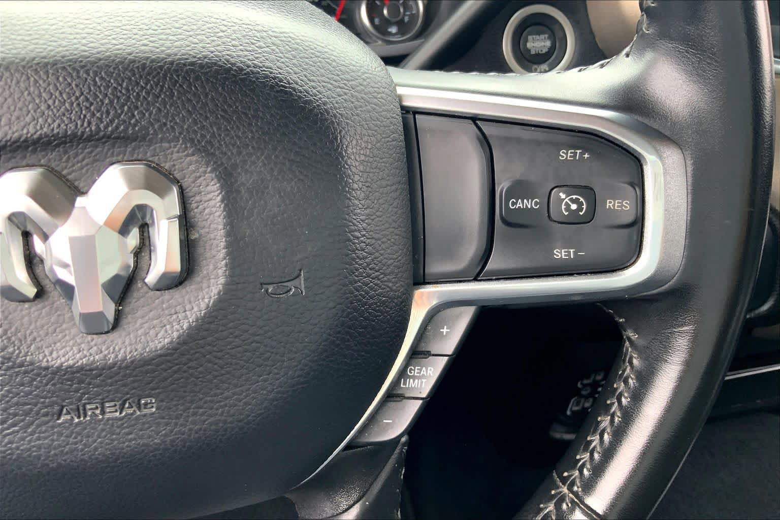 Used 2024 RAM 2500 Laramie AWD/4WD image 25