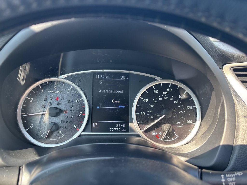 Used 2018 Nissan Sentra SV FWD image 9