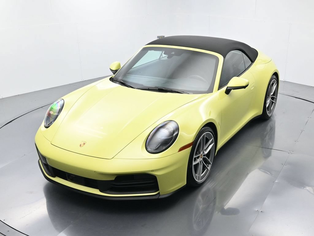 Certified 2025 Porsche 911 Carrera RWD image 35