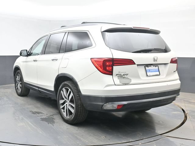 Used 2016 Honda Pilot Touring image 7