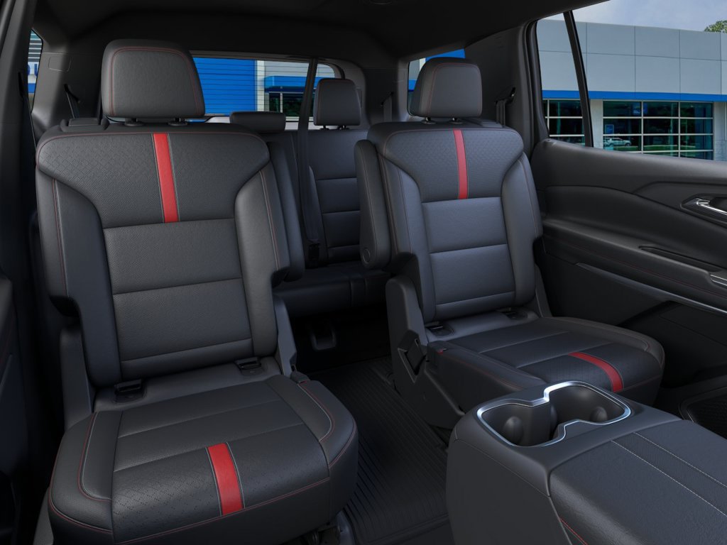New 2027 Chevrolet Traverse RS w/ LPO, Floor Liner Package FWD image 17