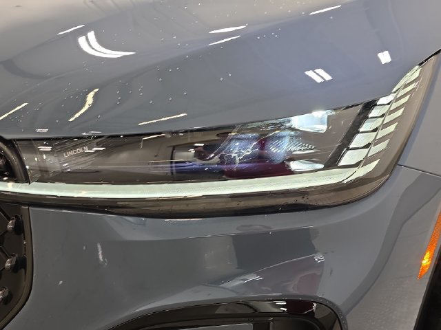 New 2026 Lincoln Nautilus Reserve w/ Jet Appearance Package AWD/4WD image 26