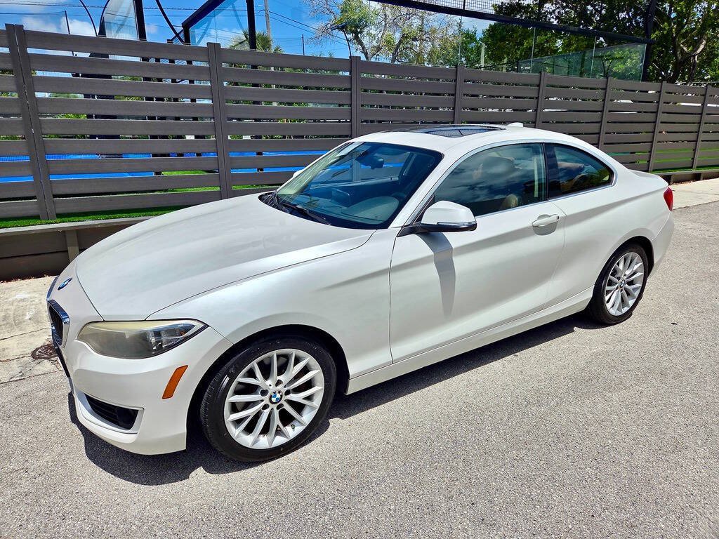 Used 2015 BMW 228i Coupe w/ Premium Package RWD image 4
