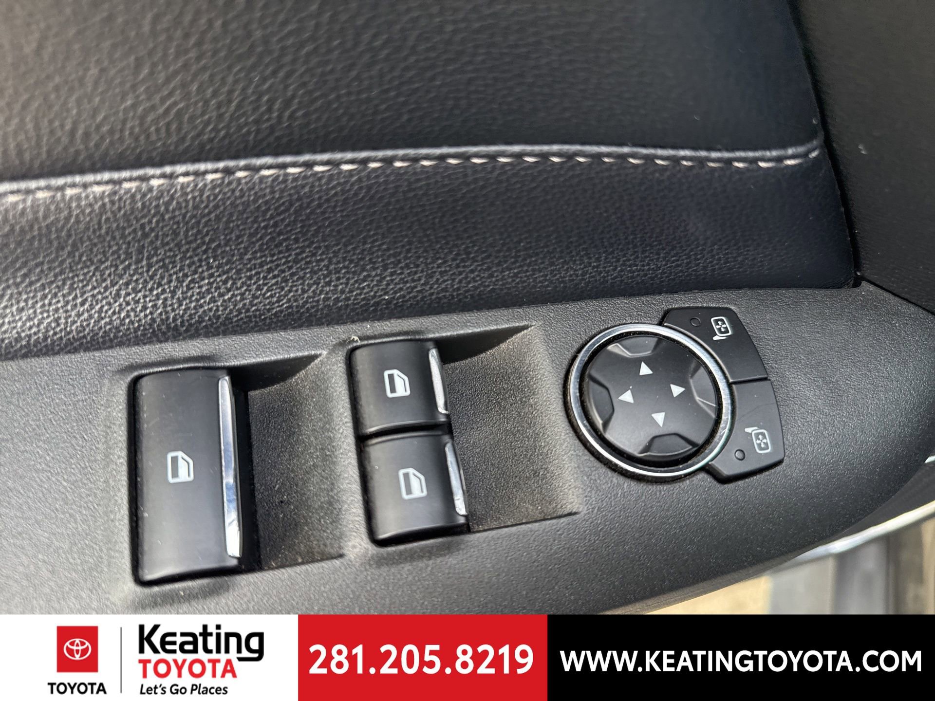 Used 2020 Ford Mustang Premium image 11