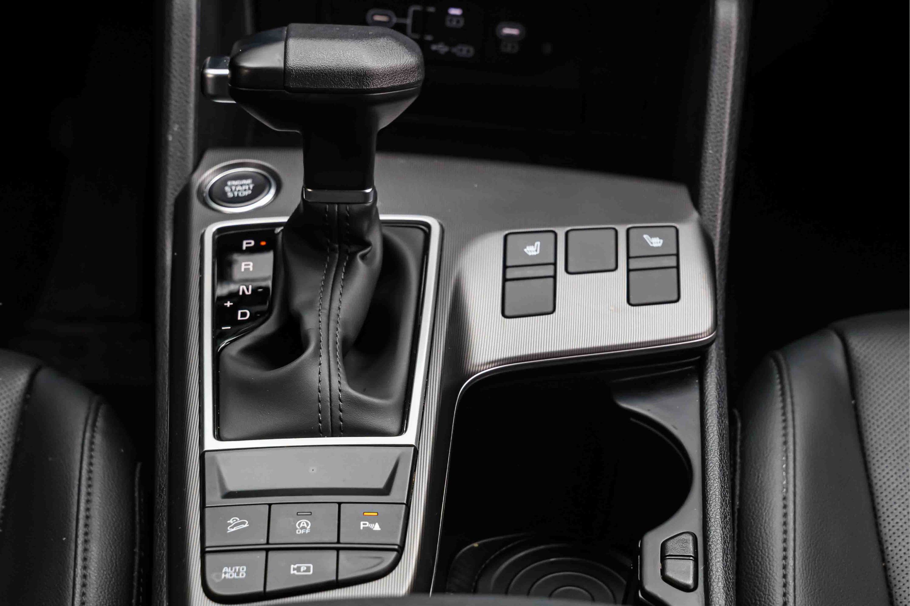 Certified 2026 Kia Sportage EX FWD image 14