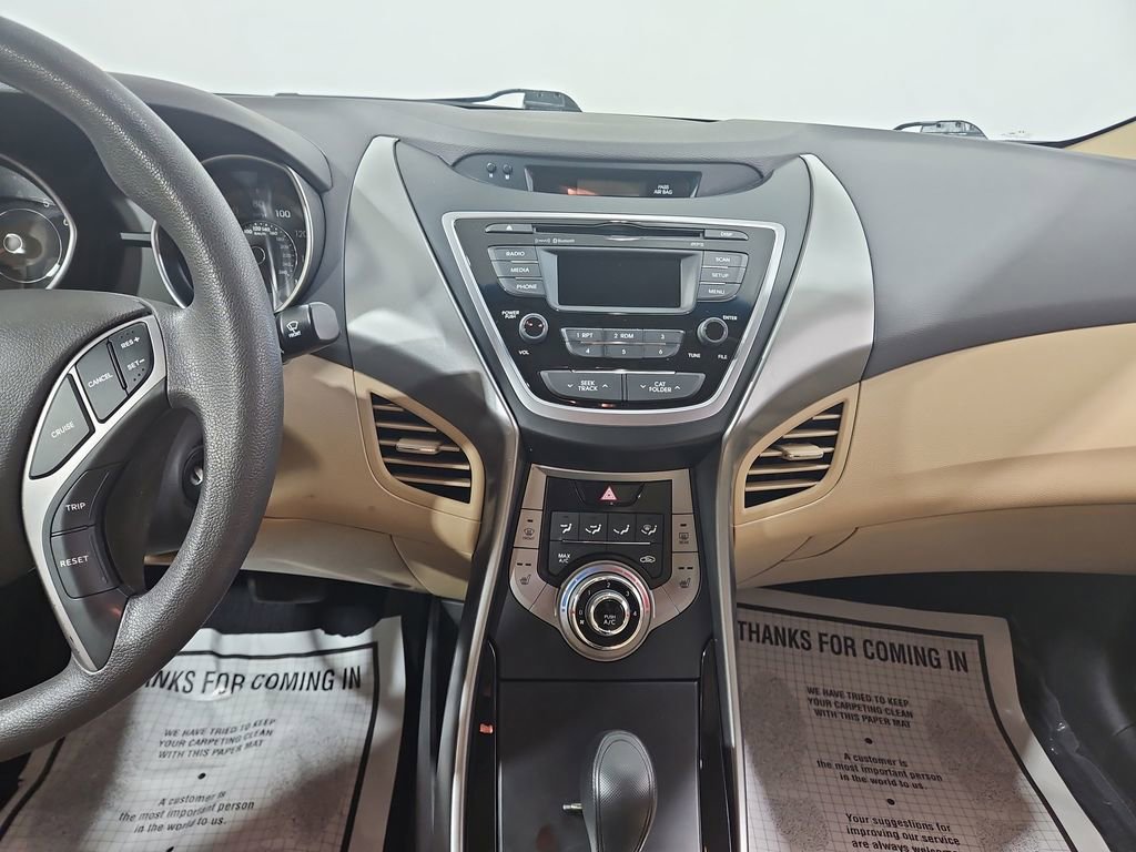 Used 2013 Hyundai Elantra GLS w/ Preferred Pkg FWD image 18