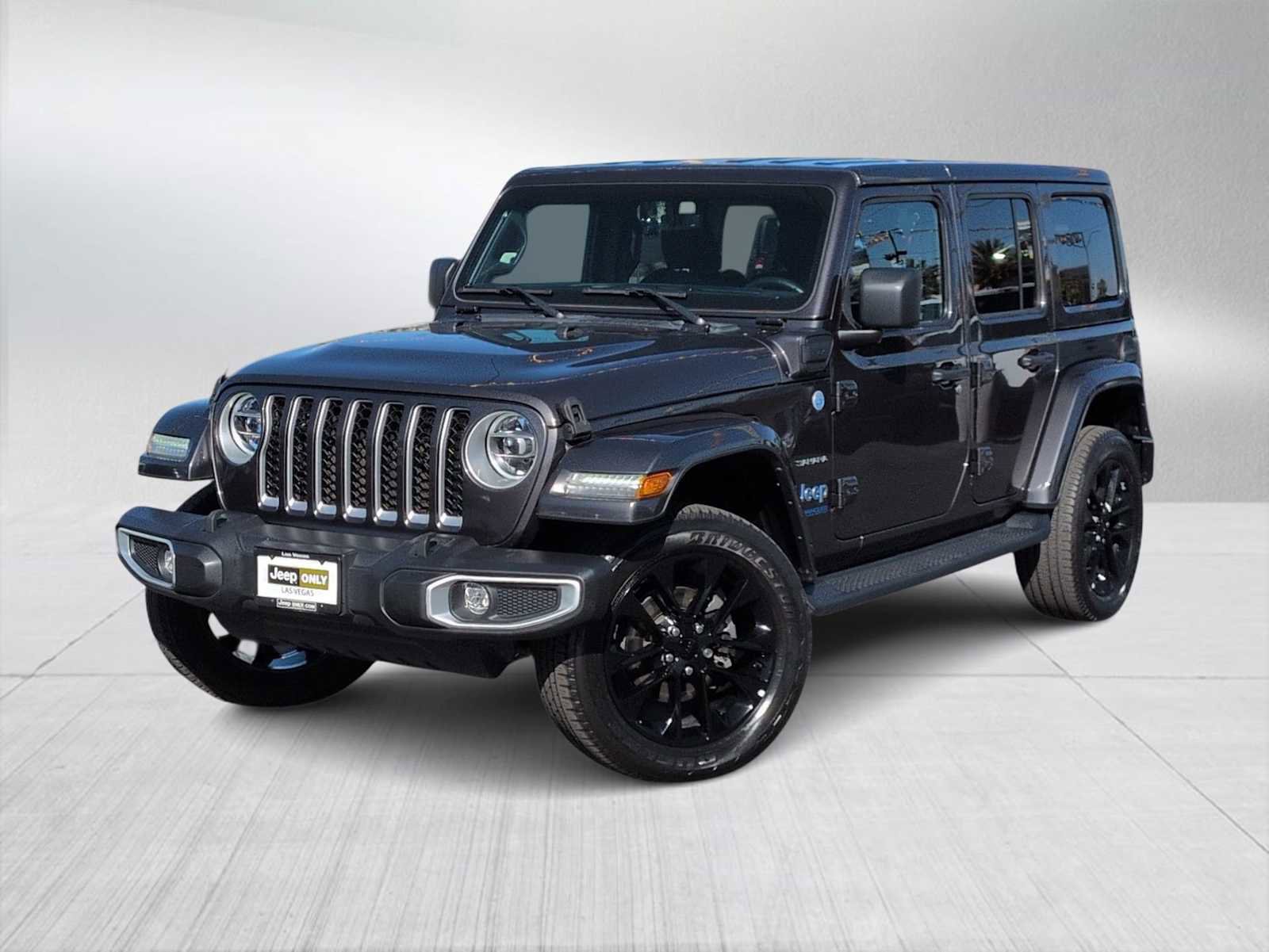 Used 2021 Jeep Wrangler Unlimited Sahara w/ Cold Weather Group