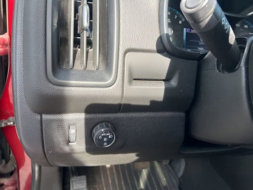 Used 2018 Chevrolet Colorado LT w/ LT Convenience Package image 23