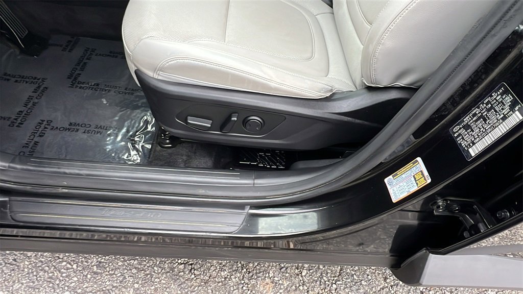 Used 2024 Hyundai Tucson Limited image 14