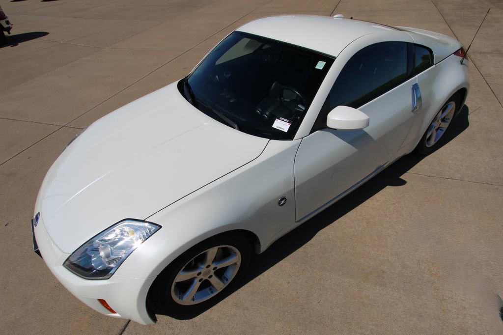 Used 2006 Nissan 350Z Touring image 16