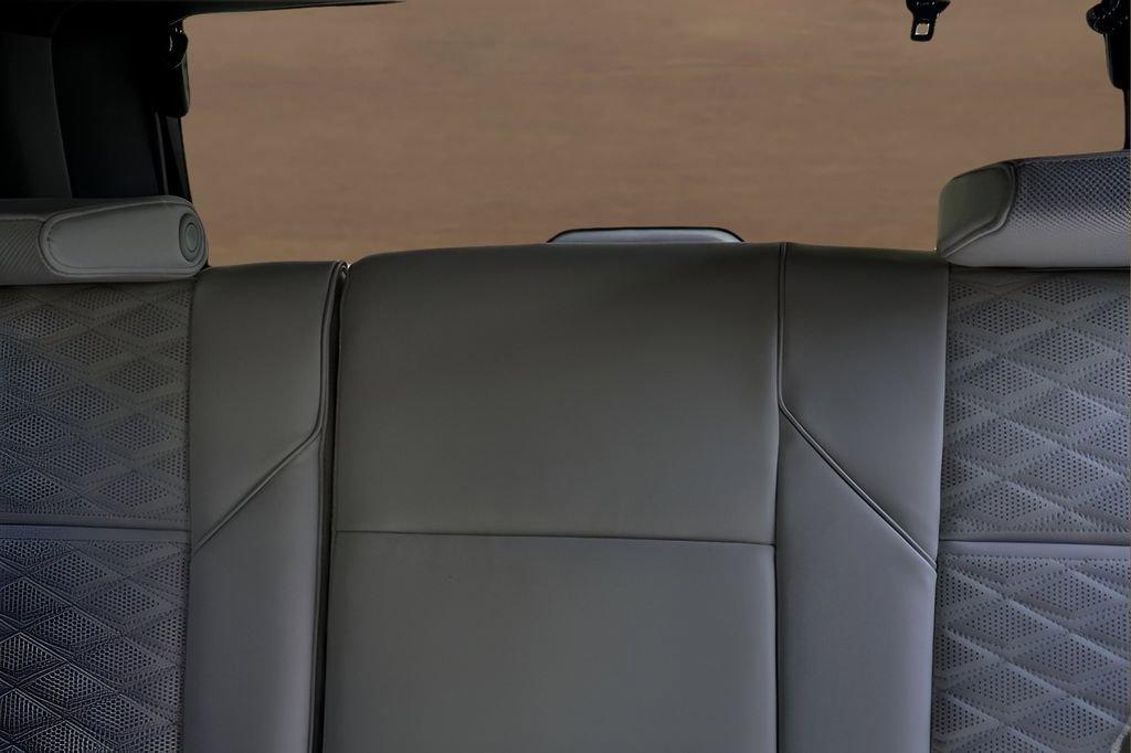 New 2026 Cadillac Escalade Platinum Sport w/ LPO, ONYX Package image 26