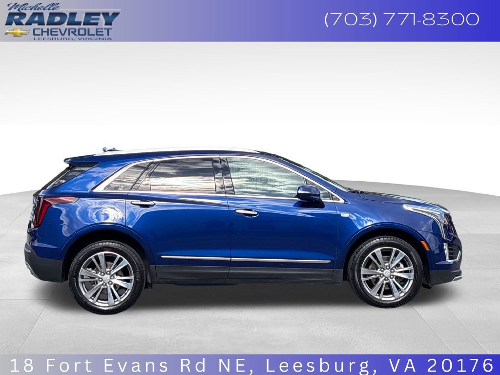 Used 2025 Cadillac XT5 Premium Luxury AWD/4WD image 7