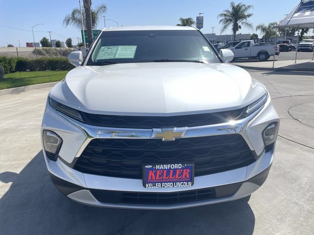 Used 2023 Chevrolet Blazer LT AWD/4WD image 3