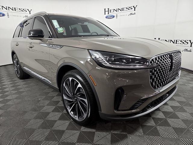 New 2026 Lincoln Aviator Reserve w/ Luxury Package RWD image 4