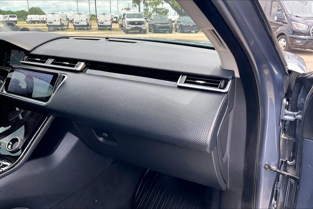 Used 2019 Land Rover Range Rover Velar R-Dynamic SE AWD/4WD image 23