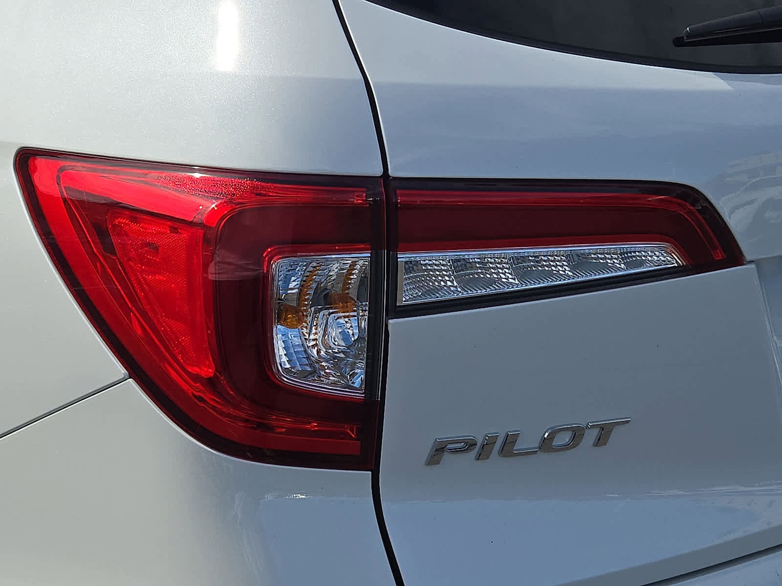 Used 2022 Honda Pilot EX-L image 11