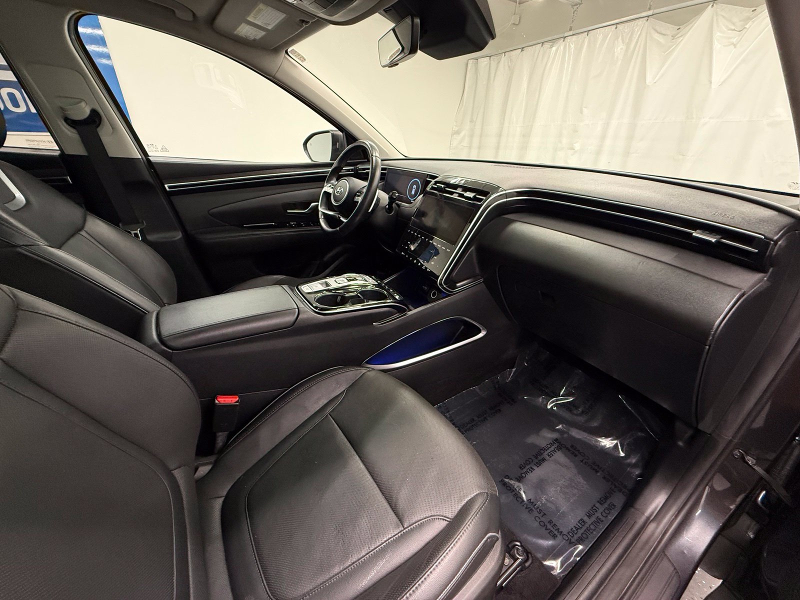 Used 2022 Hyundai Tucson Limited AWD/4WD image 9