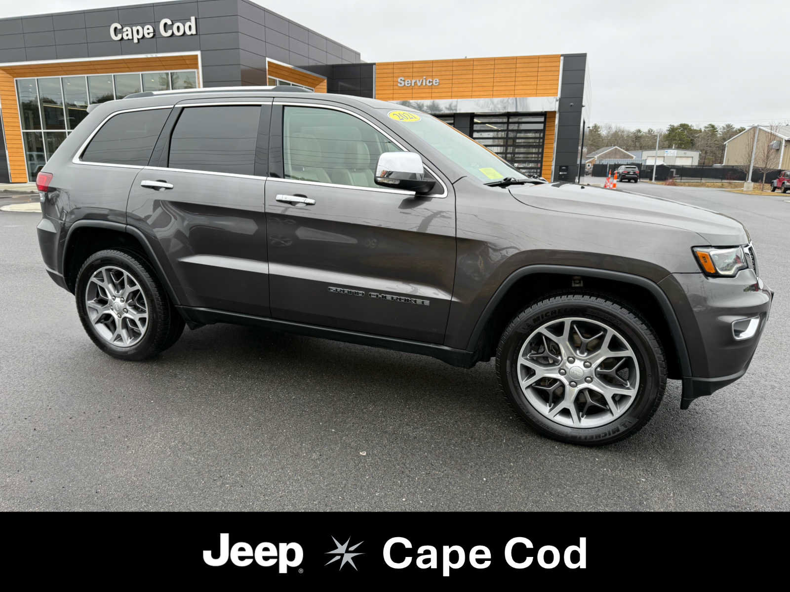 Used 2021 Jeep Grand Cherokee Limited w/ Luxury Group II image 1