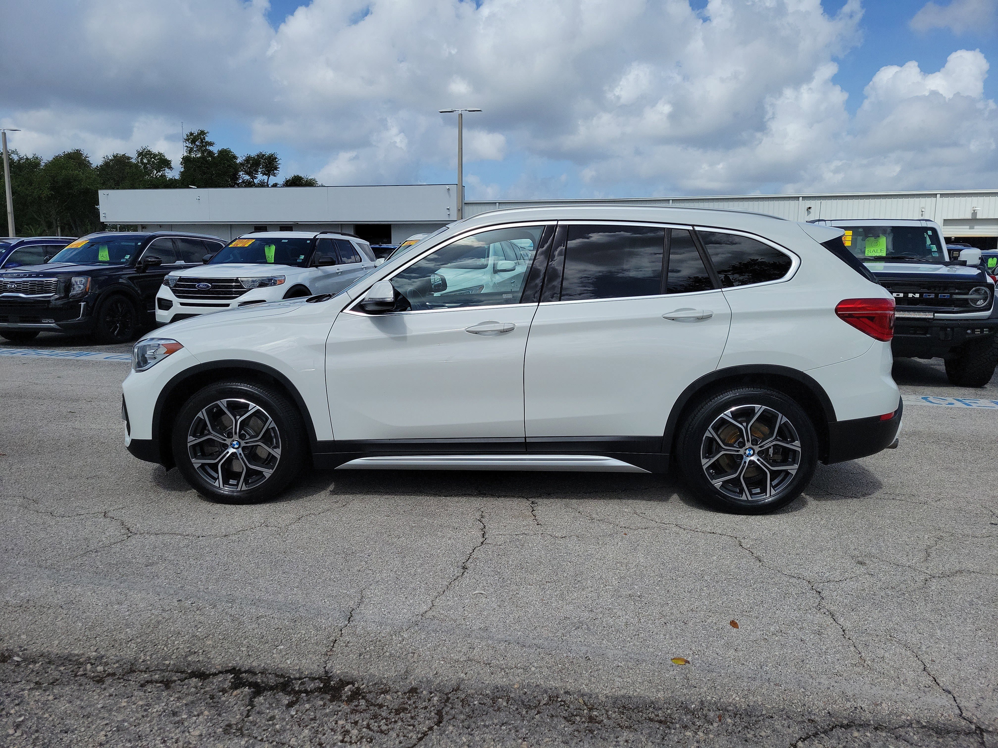 Used 2020 BMW X1 xDrive28i w/ Convenience Package AWD/4WD image 6