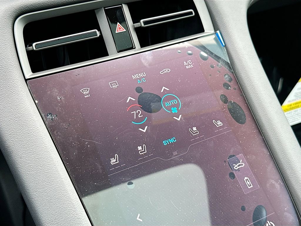 New 2026 Porsche Taycan AWD/4WD image 18