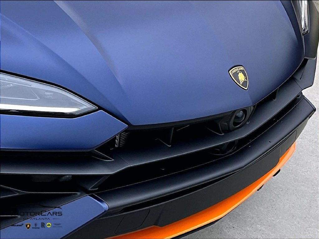 Used 2025 Lamborghini Urus SE AWD/4WD image 26