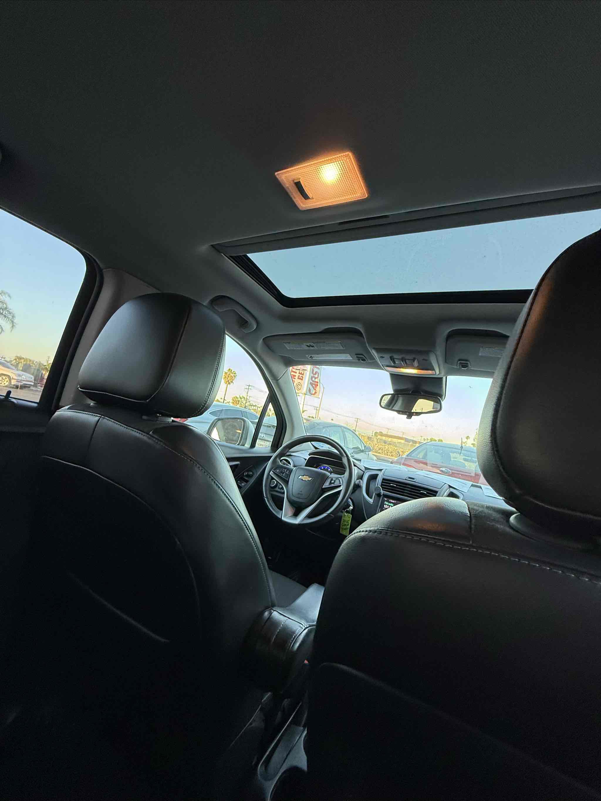 Used 2015 Chevrolet Trax LT w/ LT Sun and Sound Package FWD image 44