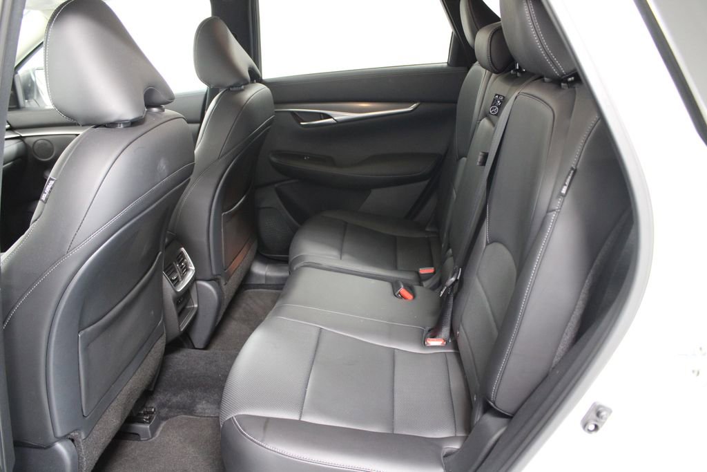 Used 2024 INFINITI QX50 Luxe image 22