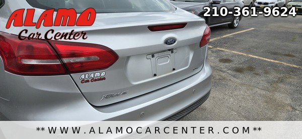 Used 2018 Ford Focus SEL image 11