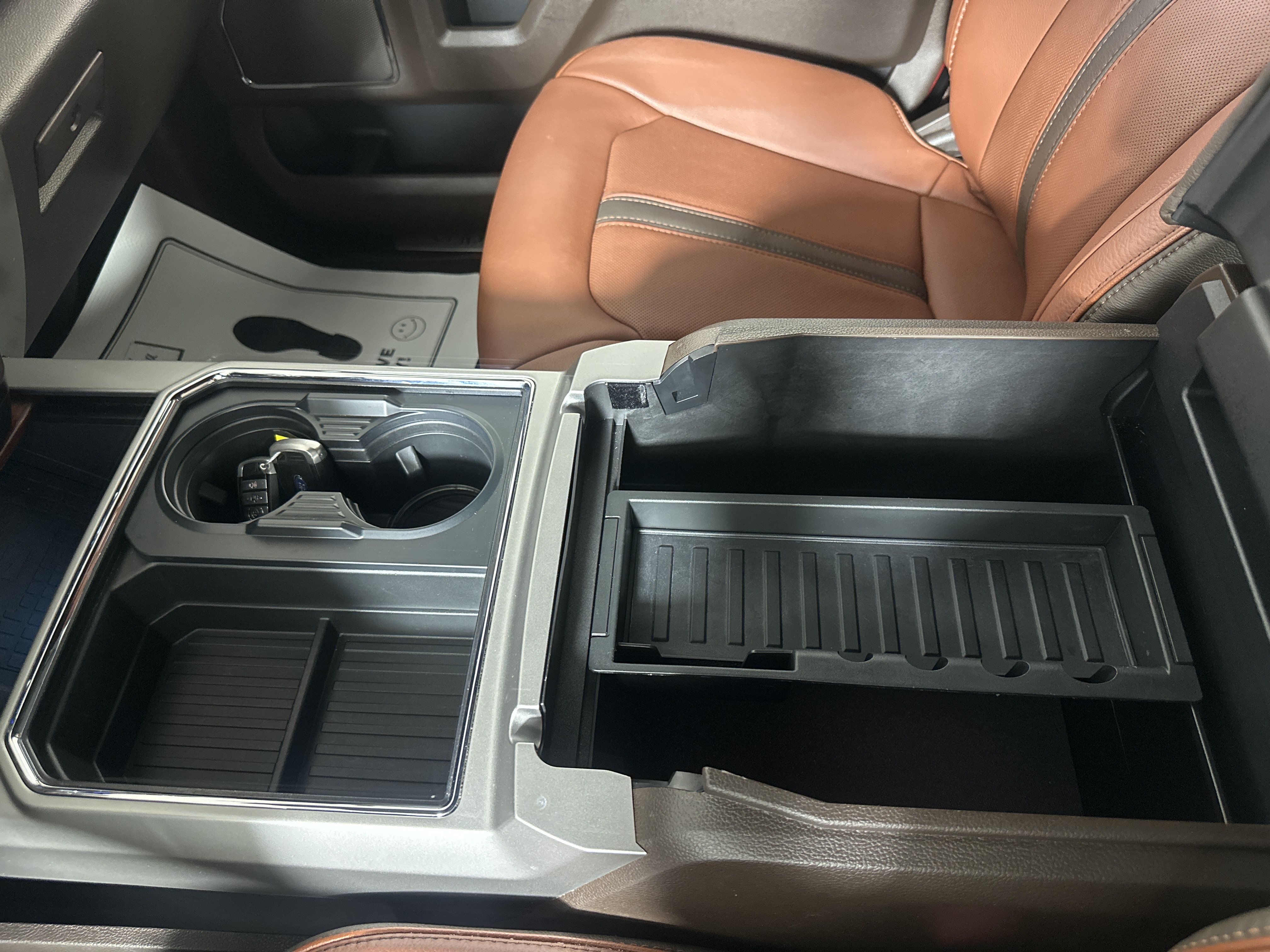 Used 2020 Ford F350 King Ranch w/ King Ranch Ultimate Package AWD/4WD image 23