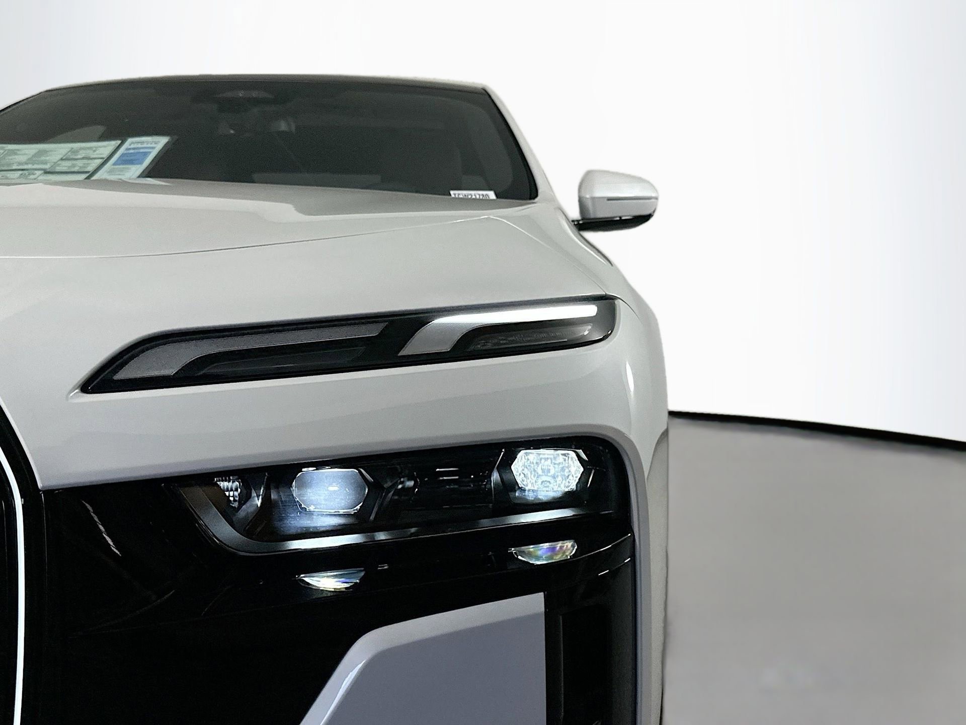 New 2026 BMW i7 eDrive50 w/ M Sport Package image 7