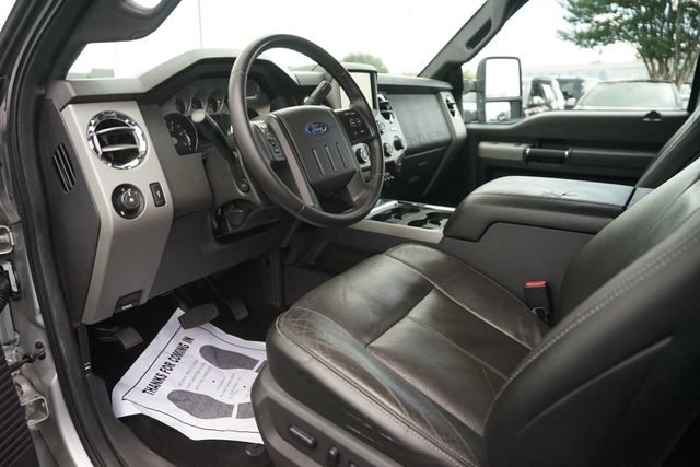 Used 2016 Ford F250 Lariat w/ Lariat Ultimate Package AWD/4WD image 8