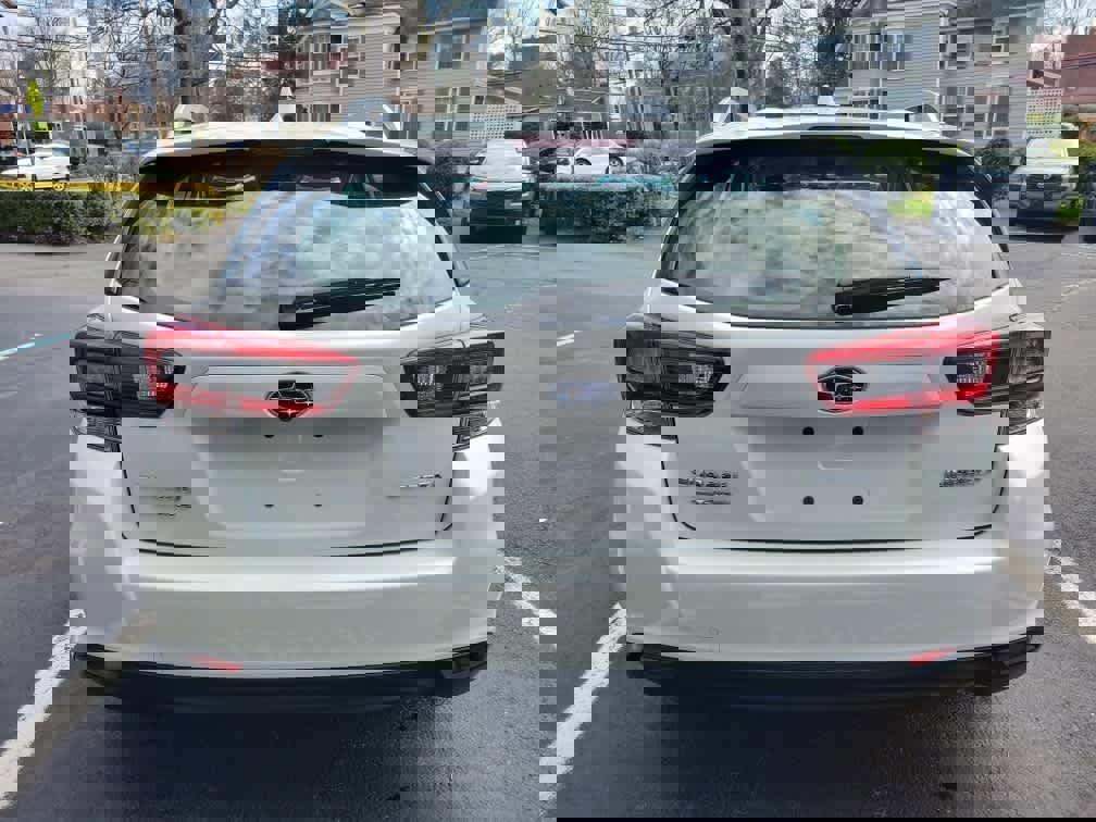 Used 2023 Subaru Impreza Premium image 4