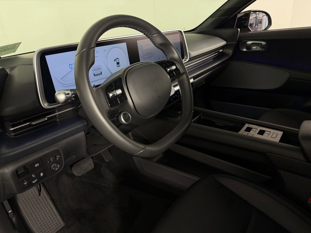 Used 2025 Hyundai Ioniq 6 SEL image 25