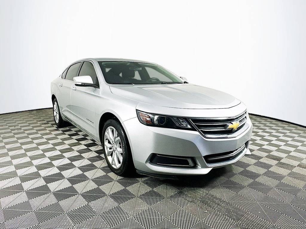 Used 2017 Chevrolet Impala LT image 2