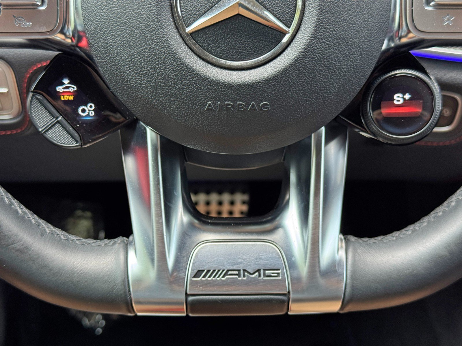 Used 2023 Mercedes-Benz GLE 53 AMG 4MATIC w/ Exterior Lighting Package image 24