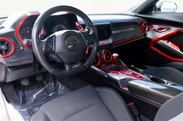 Used 2019 Chevrolet Camaro SS image 2