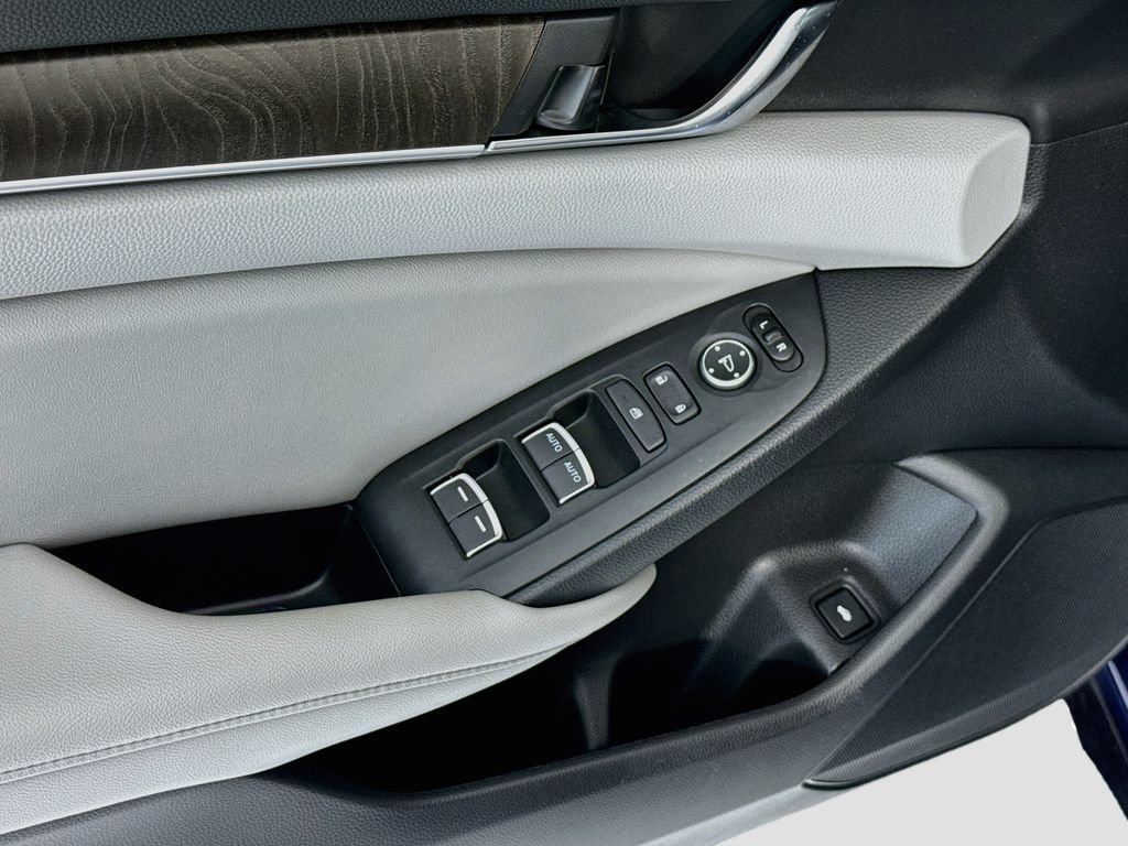 Certified 2020 Honda Accord EX image 23