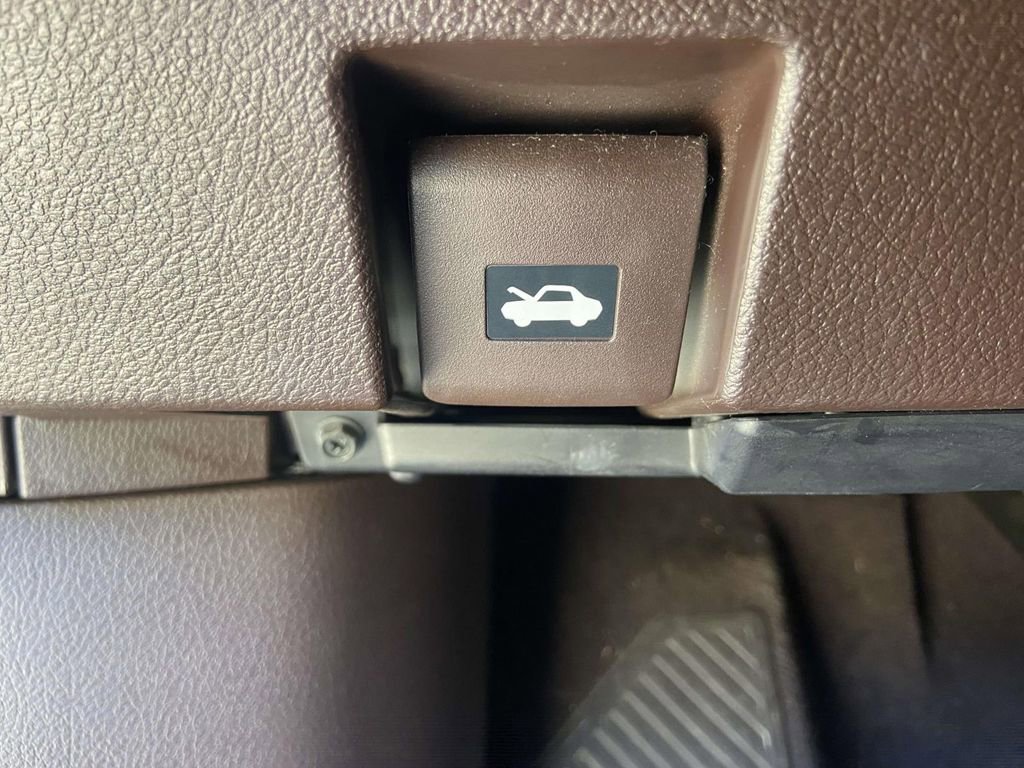 Used 2018 Lexus RX 350 FWD w/ Premium Package image 33