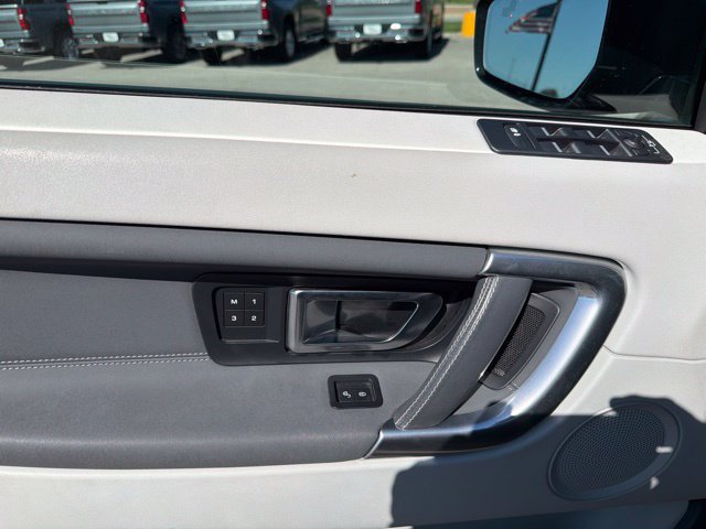 Used 2019 Land Rover Discovery Sport HSE AWD/4WD image 39