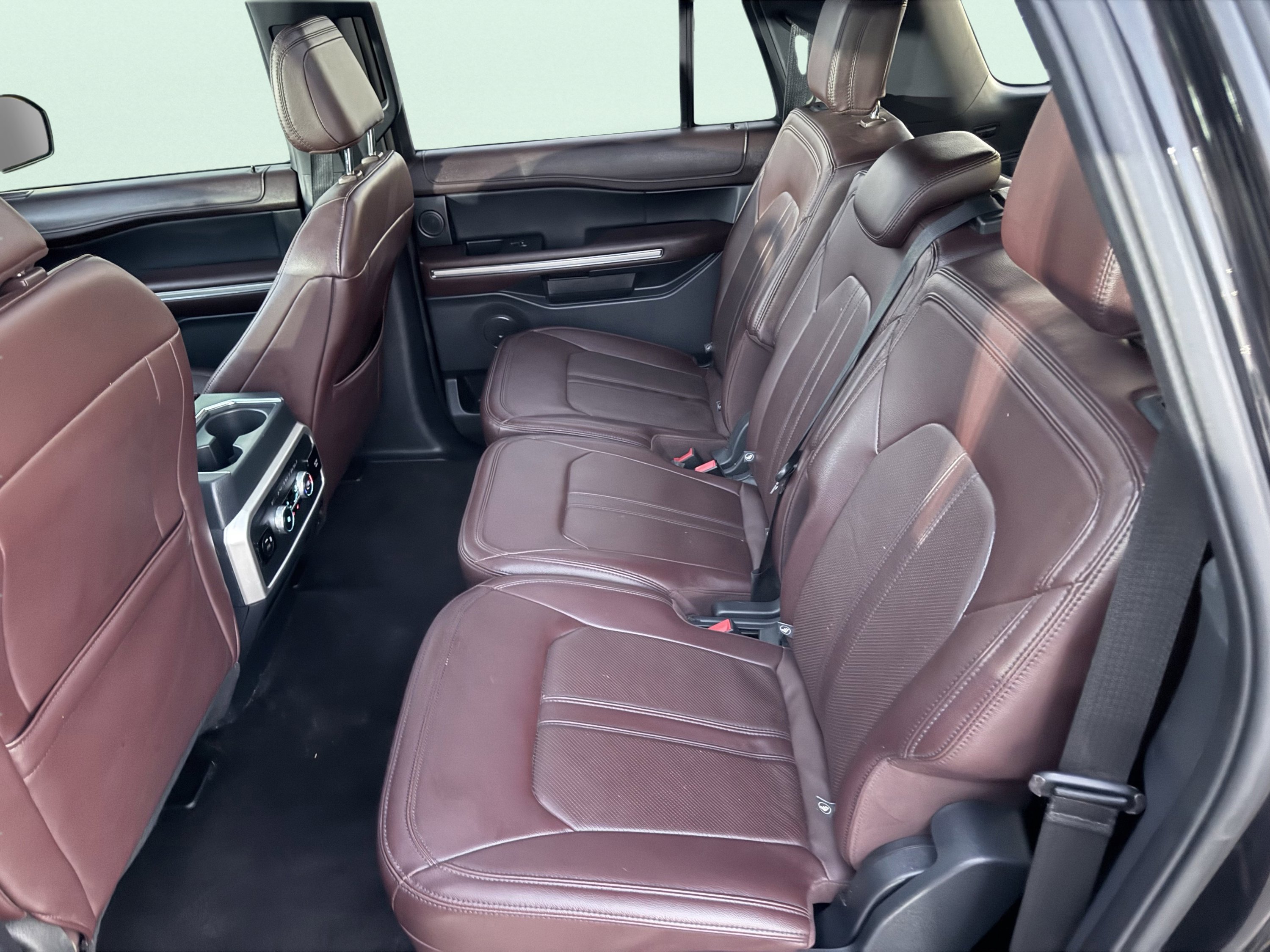 Used 2023 Ford Expedition Max Limited image 35