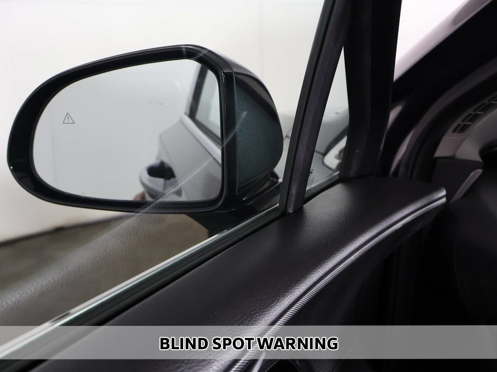 Used 2023 Hyundai Santa Fe Blue AWD/4WD image 5