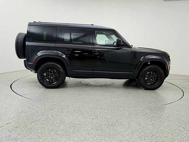 New 2026 Land Rover Defender 110 S AWD/4WD image 4